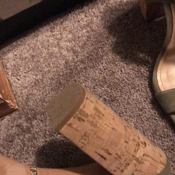 SEXY CORK HEEL SCHUTZ w dust bags - Picture 6 of 8